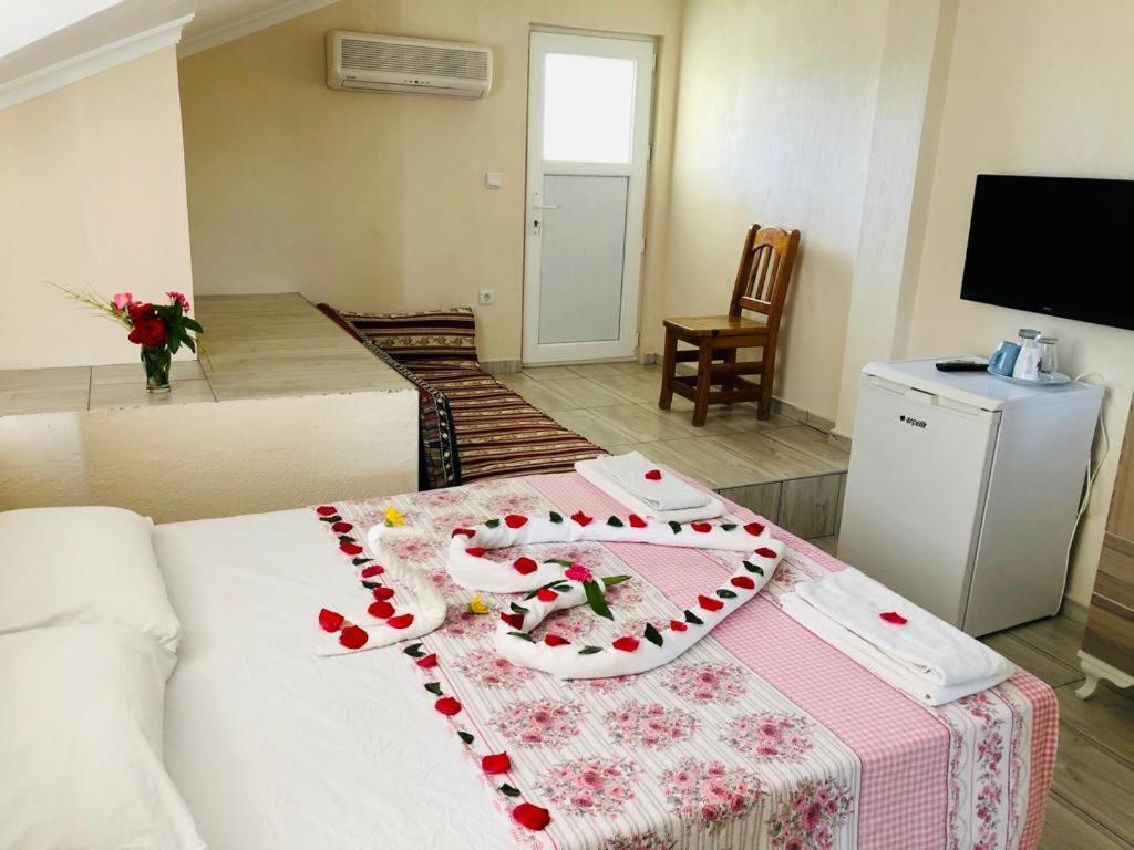 Karaca Apart Hotel Dalyan Eksteriør bilde